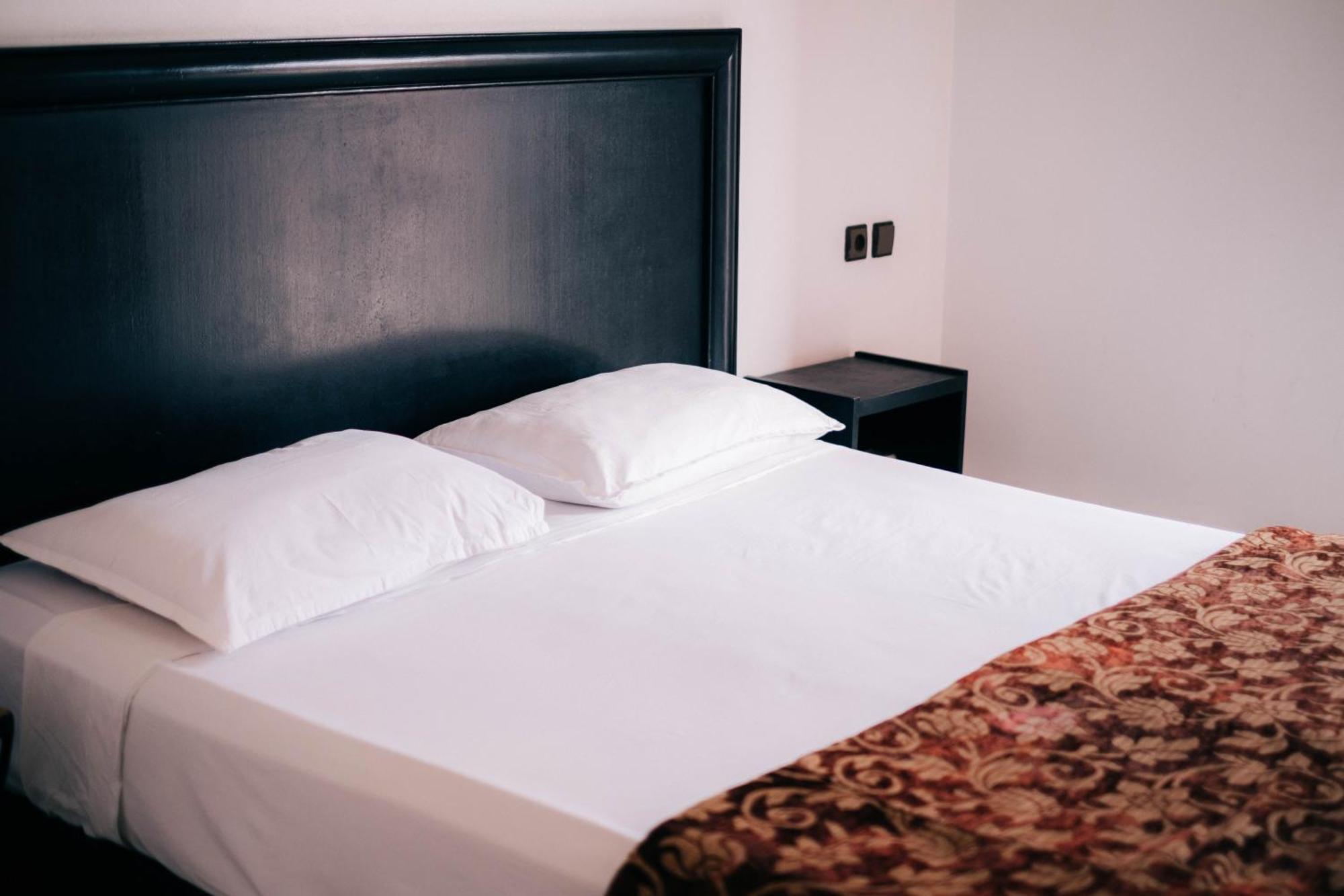 Apart Hotel Larbi Марракеш Экстерьер фото
